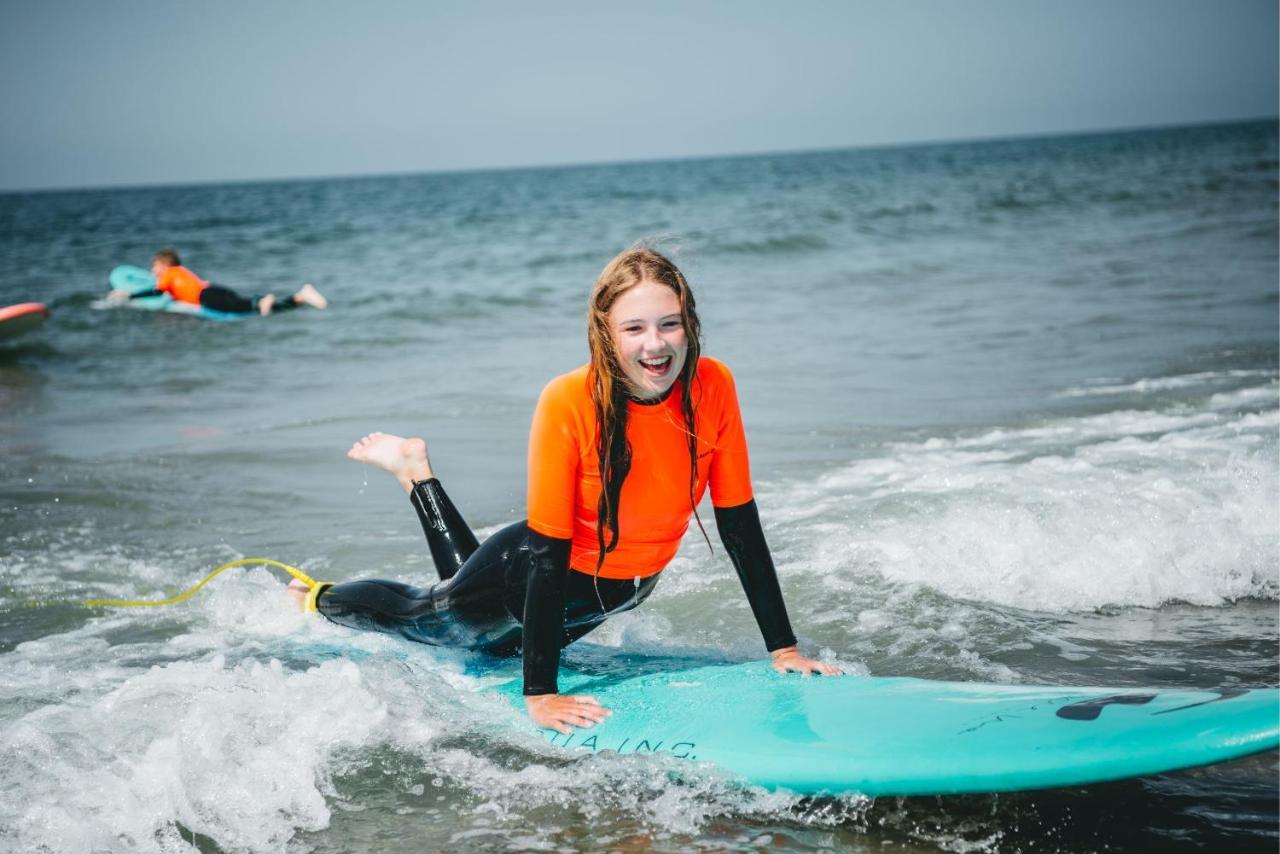 Family & Surfhostel Petten Exteriér fotografie